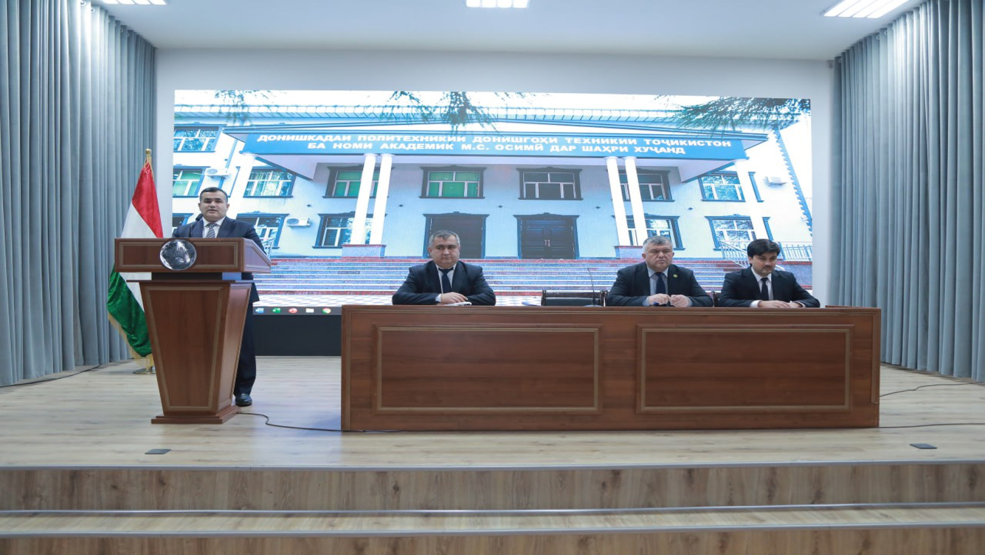 МУЛОҚОТ: ХУДШИНОСИИ МИЛЛӢ-ОРОМӢ ВА РУШДИ БОСУБОТИ ҶОМЕА